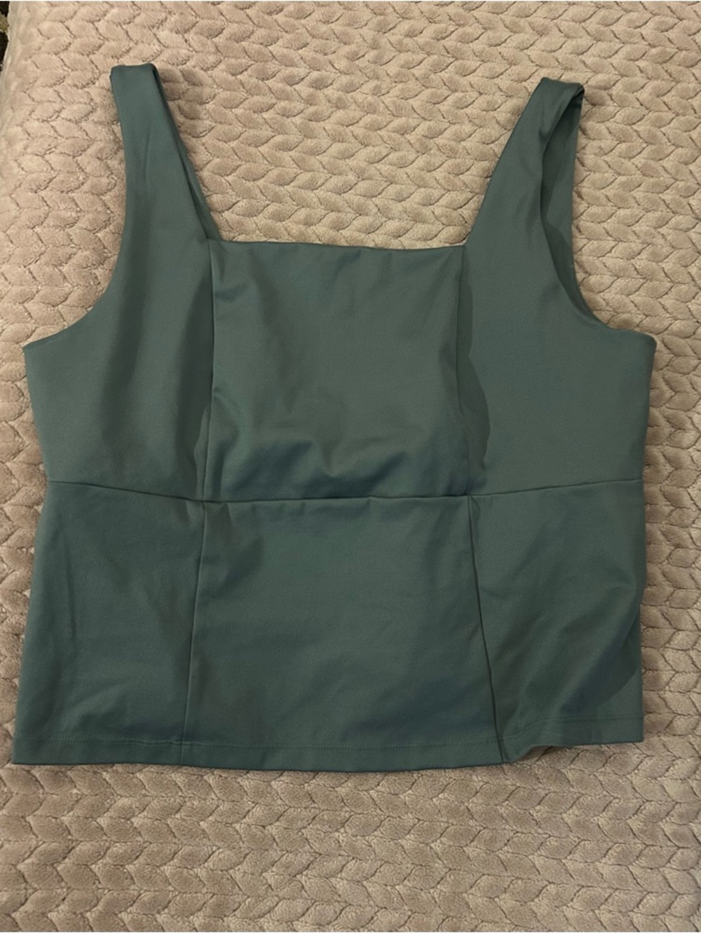 mind body love Sage Green Tank Bra TOP size L built-in shelf bra